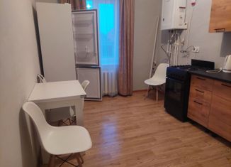 Продается 2-комнатная квартира, 58.7 м2, Михайлов, улица Лавренёва, 6А