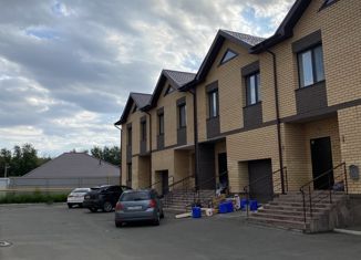 Продаю 4-комнатную квартиру, 192.7 м2, посёлок Пригородный, Звёздный проспект, 66