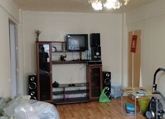 Продам 3-ком. квартиру, 50 м2, рабочий посёлок Тыреть 1-я, микрорайон Солерудник, 15