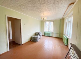 Продам двухкомнатную квартиру, 41.4 м2, Конаково, проспект Ленина, 10