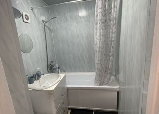 Продаю 1-комнатную квартиру, 30 м2, село Верхние Киги, улица Микрорайон, 1