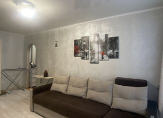 Продается 2-комнатная квартира, 42.7 м2, Курган, Краснодонская улица, 5, жилой район Энергетики