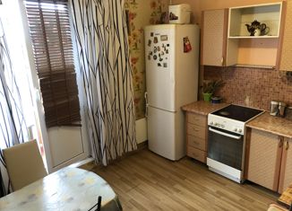 Продается двухкомнатная квартира, 58 м2, Москва, Челобитьевское шоссе, 14к1, станция Марк