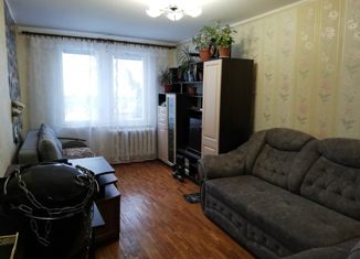 Трехкомнатная квартира на продажу, 64.6 м2, поселок городского типа Панковка, Заводская улица, 89