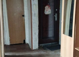 Продажа 4-комнатной квартиры, 62.8 м2, поселок городского типа Мирный, Песочная улица, 6
