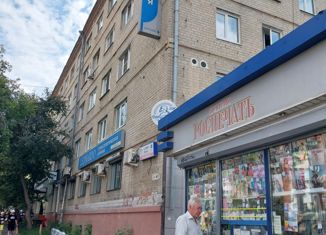Продаю комнату, 17.7 м2, Екатеринбург, улица 8 Марта, 86, улица 8 Марта
