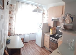 Продам 3-комнатную квартиру, 60 м2, Санкт-Петербург, метро Политехническая, улица Академика Байкова, 11к3