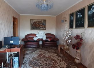 Продам 3-ком. квартиру, 64 м2, Воронеж, улица Генерала Лизюкова, 95