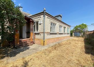 Продаю дом, 208 м2, станица Каневская, улица В.Ф. Резникова, 35