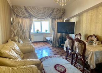 Продам 3-комнатную квартиру, 75 м2, посёлок городского типа Семендер, проспект Казбекова, 180