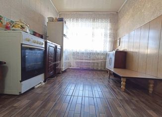 Продажа 3-ком. квартиры, 80 м2, Новопавловск, Продольная улица, 346