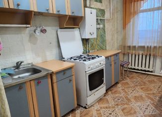 Продам 2-комнатную квартиру, 49.9 м2, поселок городского типа Кугеси, Советская улица, 54