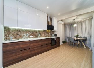 Продажа 3-ком. квартиры, 100 м2, Краснодар, Совхозная улица, 1к3, ЖК Седьмой Континент