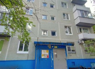 Продам 1-ком. квартиру, 36.5 м2, Омская область, улица Дмитриева, 13/5