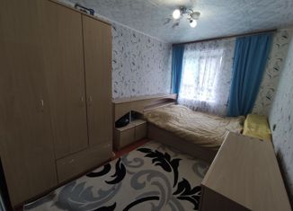 Продам 3-комнатную квартиру, 64 м2, посёлок Строитель, микрорайон Центральный, 13