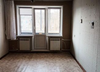 Продается 2-комнатная квартира, 44 м2, Самарская область, улица Победы, 37