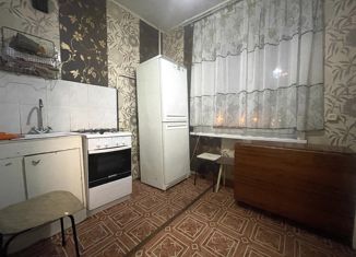 Продается однокомнатная квартира, 30.4 м2, Екатеринбург, улица Малышева, 60, улица Малышева
