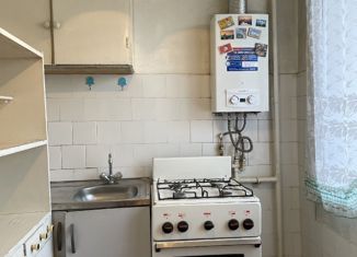 3-комнатная квартира на продажу, 66 м2, Соль-Илецк, Советская улица, 6/2