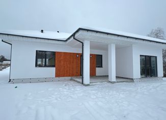 Продаю дом, 170 м2, село Горный Щит