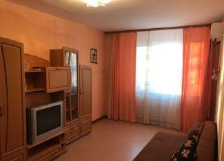 1-комнатная квартира на продажу, 34 м2, поселок городского типа Емельяново, Новая улица, 17А