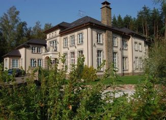 Продается дом, 1000 м2, деревня Юрлово