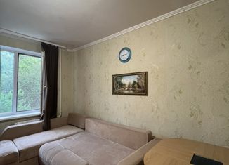 Сдается 1-комнатная квартира, 35 м2, Аксай, Садовая улица, 20к1