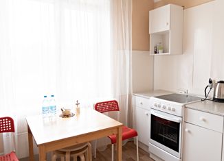 1-комнатная квартира на продажу, 35.1 м2, поселок городского типа Емельяново, улица Аэропорт, 4