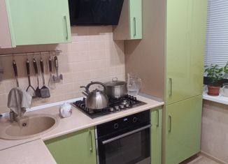 Продам 3-ком. квартиру, 58 м2, поселок Энергетик, поселок Энергетик, 2