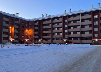 Продается 2-ком. квартира, 53 м2, Еманжелинск, улица Титова, 7А