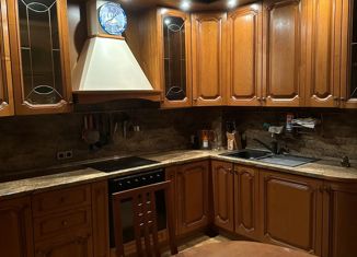 Продается 5-комнатная квартира, 115 м2, Москва, Скобелевская улица, 1, Скобелевская улица