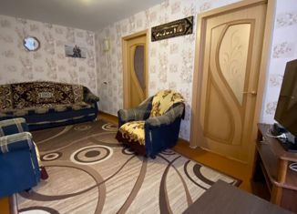 Продается четырехкомнатная квартира, 60.2 м2, Дальнегорск, проспект 50 лет Октября, 26