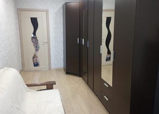 Продам 3-комнатную квартиру, 60.5 м2, Полярный, улица Сивко, 1