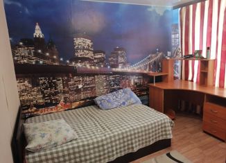 Продается 3-комнатная квартира, 57.6 м2, поселок Ленинский, улица 26-го Партсъезда, 4