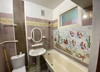 Продам 2-комнатную квартиру, 42 м2, поселок Октябрьский, улица Горького