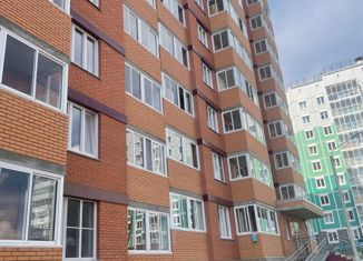 Двухкомнатная квартира на продажу, 53.2 м2, Сосновоборск, проспект Мира, 19