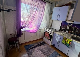 Продажа двухкомнатной квартиры, 43 м2, Вятские Поляны, улица Гагарина, 32