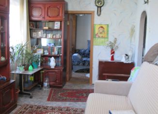 Продается трехкомнатная квартира, 57 м2, Кемеровская область, улица Новоселов, 39