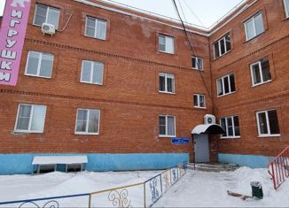 Продаю двухкомнатную квартиру, 67 м2, село Ягодное, улица Грачёва, 3Б