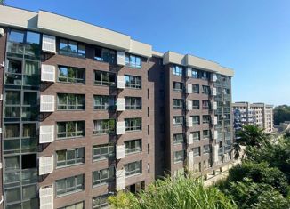 Продаю 2-ком. квартиру, 45 м2, Сочи, Ломоносовская улица, 2Б, микрорайон Яна Фабрициуса