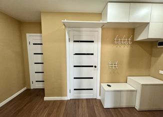 Продам 3-ком. квартиру, 55.9 м2, Хабаровский край, Ангарская улица, 13