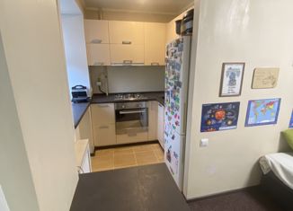 Продается 2-комнатная квартира, 41.3 м2, Курган, улица Зайцева, 85