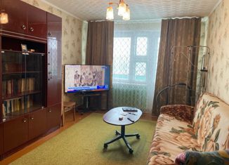 Продается двухкомнатная квартира, 52 м2, Иркутская область, проспект Дружбы Народов, 42