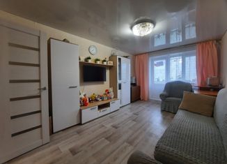 Продажа 3-ком. квартиры, 57 м2, Республика Башкортостан, улица Кусимова, 6