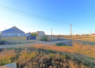 Продаю участок, 10 сот., Крым, улица Алиме Абденнановой