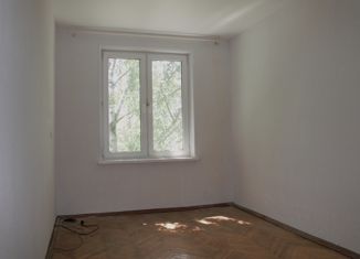 Продаю двухкомнатную квартиру, 47.7 м2, Пушкино, микрорайон Серебрянка, 15