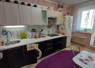 Продается 2-комнатная квартира, 61 м2, Чехов, Земская улица, 6