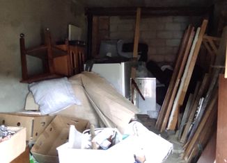 Продаю гараж, 17.4 м2, поселок Новые Лапсары, Совхозная улица, 15