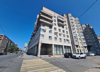 Продаю 1-комнатную квартиру, 37.7 м2, Санкт-Петербург, Большеохтинский проспект, 11к1, Большеохтинский проспект