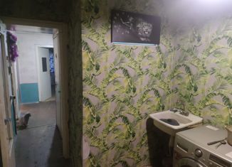 Продажа трехкомнатной квартиры, 59 м2, посёлок городского типа Лучегорск, 4-й микрорайон, 8