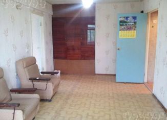 Продаю 4-комнатную квартиру, 57.8 м2, Каменск-Шахтинский, переулок Башкевича, 115